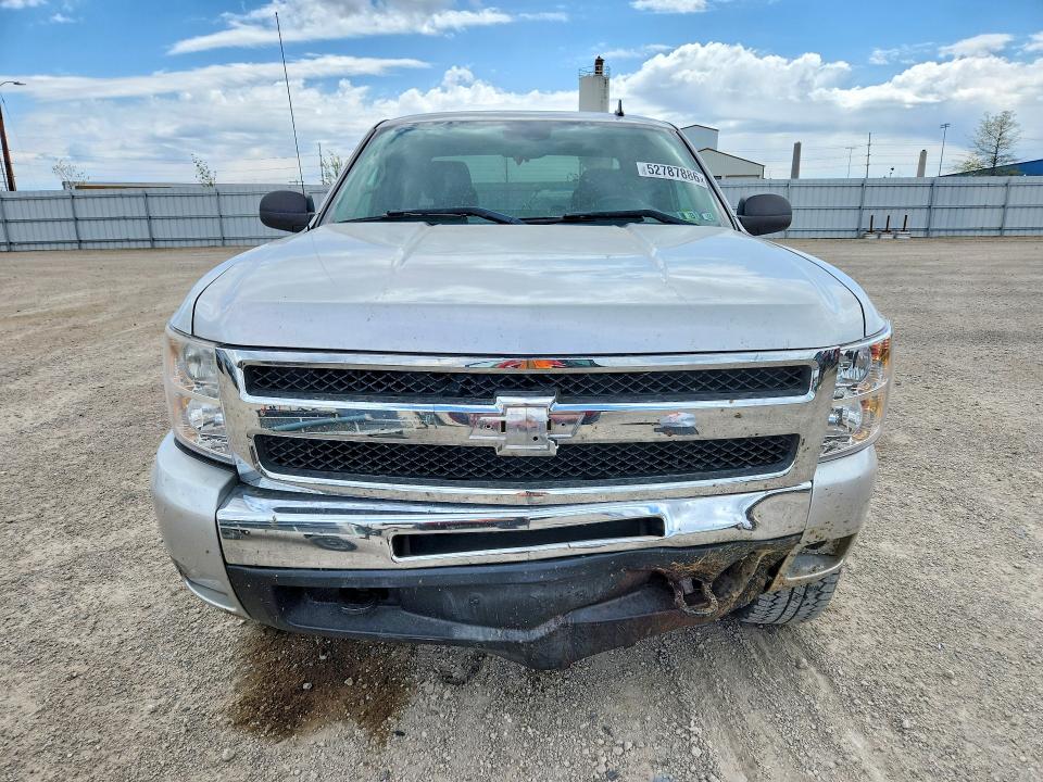 2011 Chevrolet Silverado მანქანა იყიდება აუქციონზე, vin: 1GCRKSE30BZ185665, აუქციონის ნომერი: 52787886