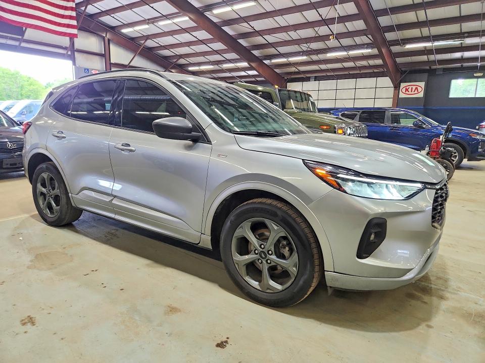 54391386 :رقم المزاد ، 1FMCU9MN5PUA64531 vin ، 2023 Ford Escape مزاد بيع