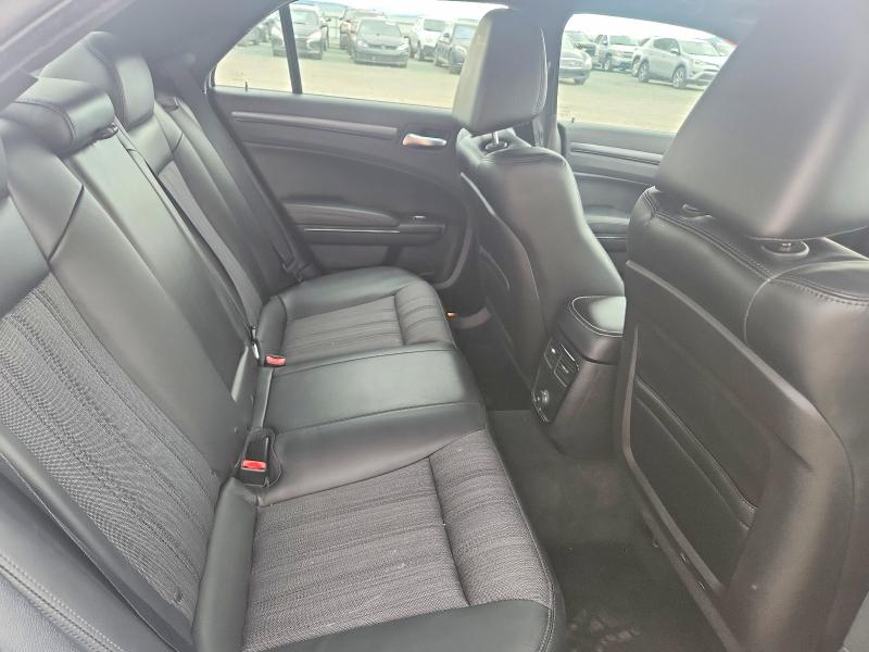 54474626 :رقم المزاد ، 2C3CCAGT7DH608467 vin ، 2013 Chrysler 300 مزاد بيع