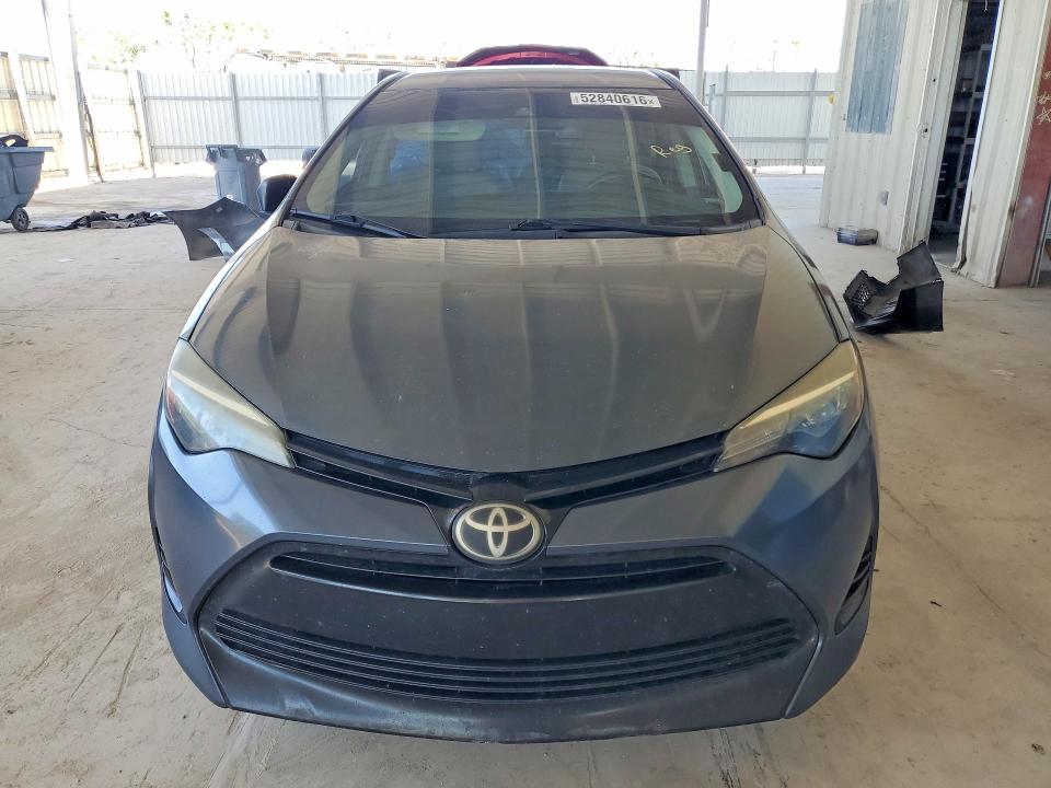 Продажа на аукционе авто 2018 Toyota Corolla, vin: 5YFBURHE9JP812499, номер лота: 52840616