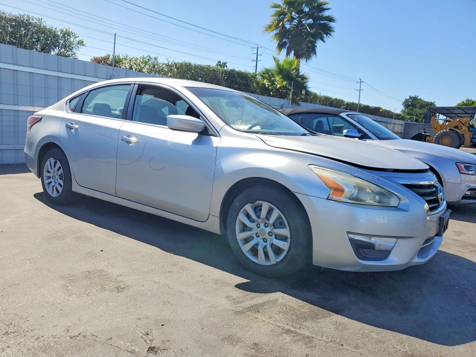 Продажа на аукционе авто 2014 Nissan Altima, vin: 1N4AL3AP8EN340716, номер лота: 53776286