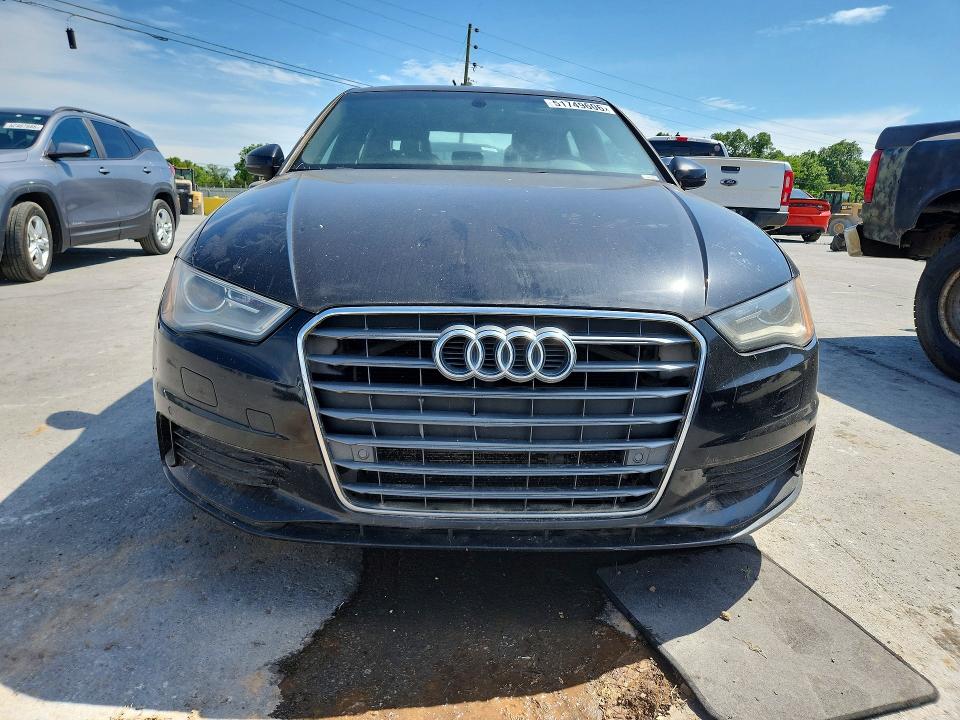 Продажа на аукционе авто 2016 Audi A3, vin: WAUA7HFF4G1050623, номер лота: 51749606