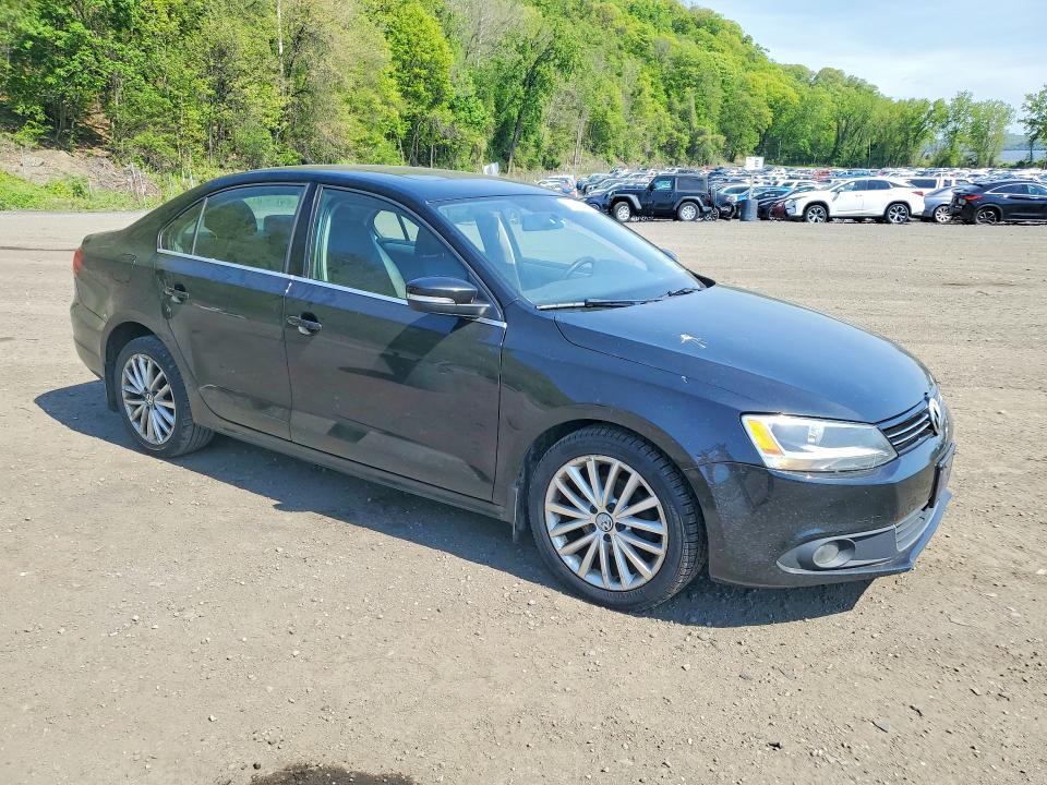 2011 Volkswagen Jetta მანქანა იყიდება აუქციონზე, vin: 3VWLZ7AJ3BM105115, აუქციონის ნომერი: 52567206