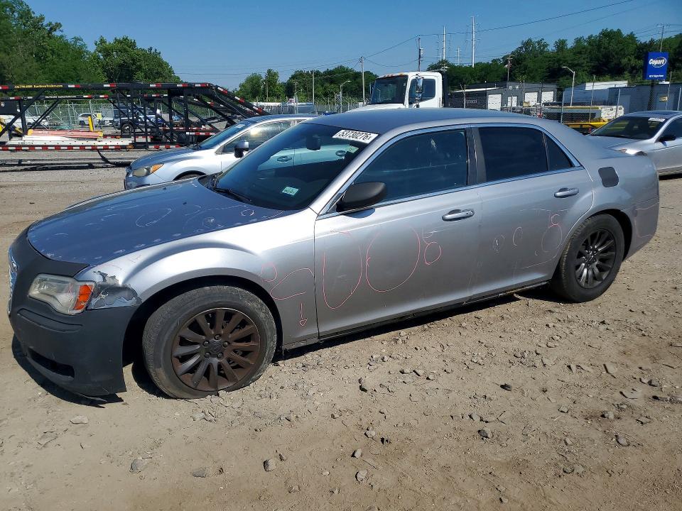 Продажа на аукционе авто 2014 Chrysler 300, vin: 2C3CCAAG8EH336072, номер лота: 53730276