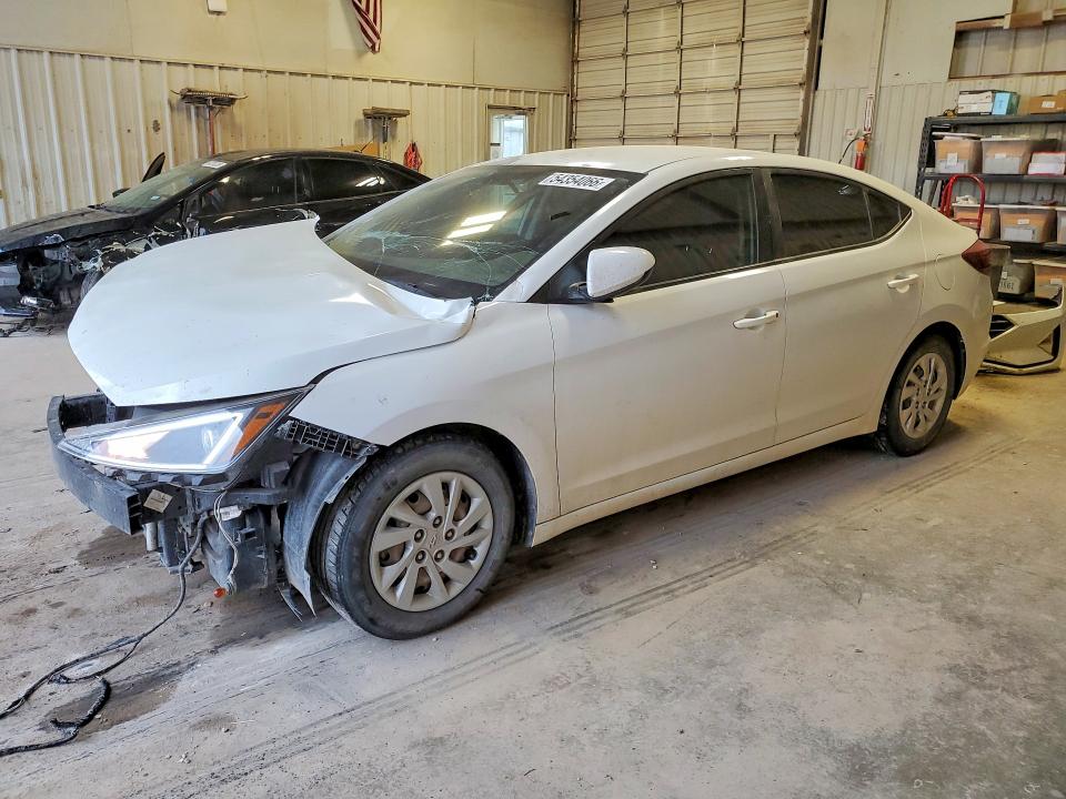 2019 Hyundai Elantra მანქანა იყიდება აუქციონზე, vin: 5NPD74LF4KH415901, აუქციონის ნომერი: 54354066