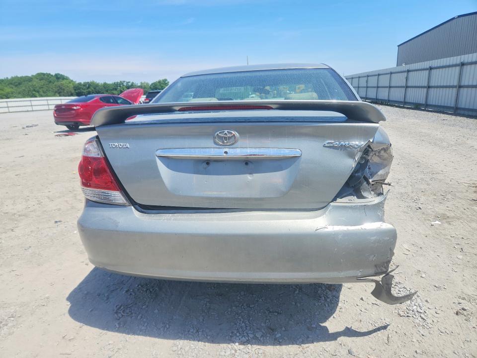52318386 :رقم المزاد ، 4T1BF32K65U603487 vin ، 2005 Toyota Camry مزاد بيع