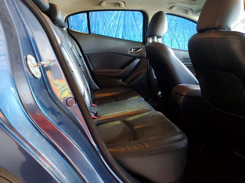 Продаж на аукціоні авто 2018 Mazda 3, vin: 3MZBN1L39JM235921, номер лоту: 52895126