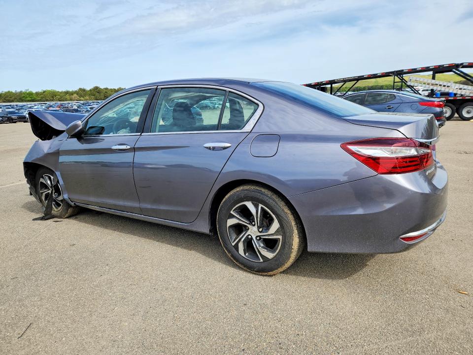2017 Honda Accord მანქანა იყიდება აუქციონზე, vin: 1HGCR2F3XHA010056, აუქციონის ნომერი: 54490196