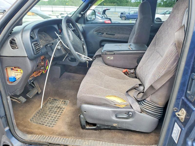 Продажа на аукционе авто 2000 Dodge Ram 1500, vin: 3B7HC13Y2YG102683, номер лота: 51300836