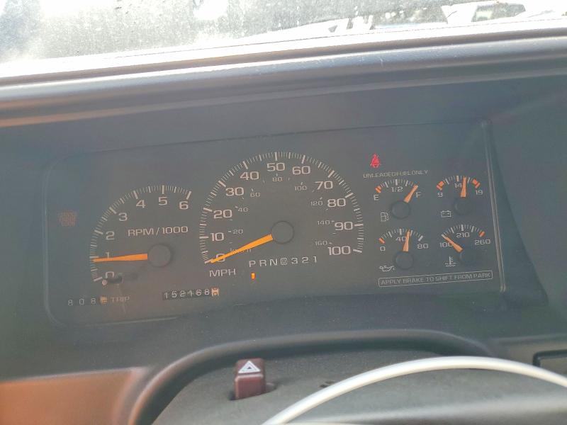 Продаж на аукціоні авто 1998 Chev Gmt-400, vin: 1GCEC19MXWE211033, номер лоту: 52030996
