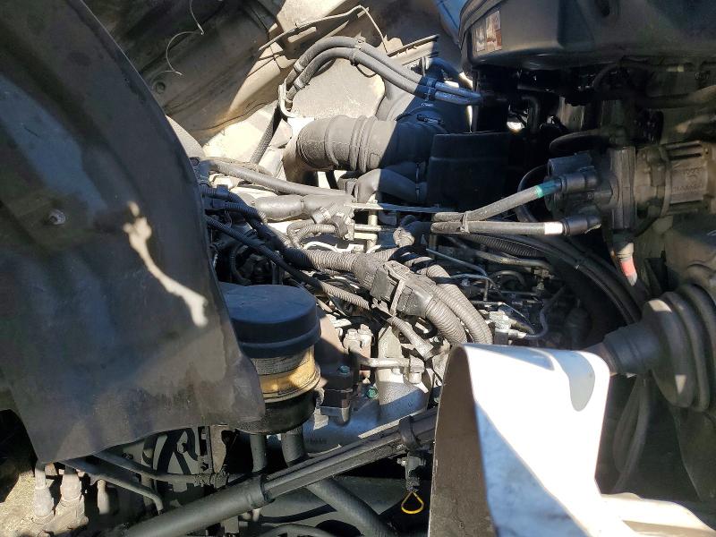 52565996 :رقم المزاد ، 5PVNJ8JT4K4S58883 vin ، 2019 Hino 258/268 مزاد بيع