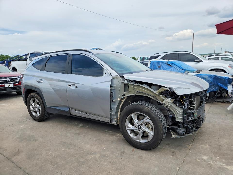55074386 :رقم المزاد ، 5NMJB3AE6NH130544 vin ، 2022 Hyundai Tucson مزاد بيع