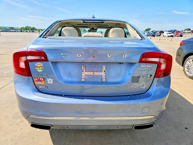 2018 Volvo S60 მანქანა იყიდება აუქციონზე, vin: LYV402TK2JB185618, აუქციონის ნომერი: 52130356
