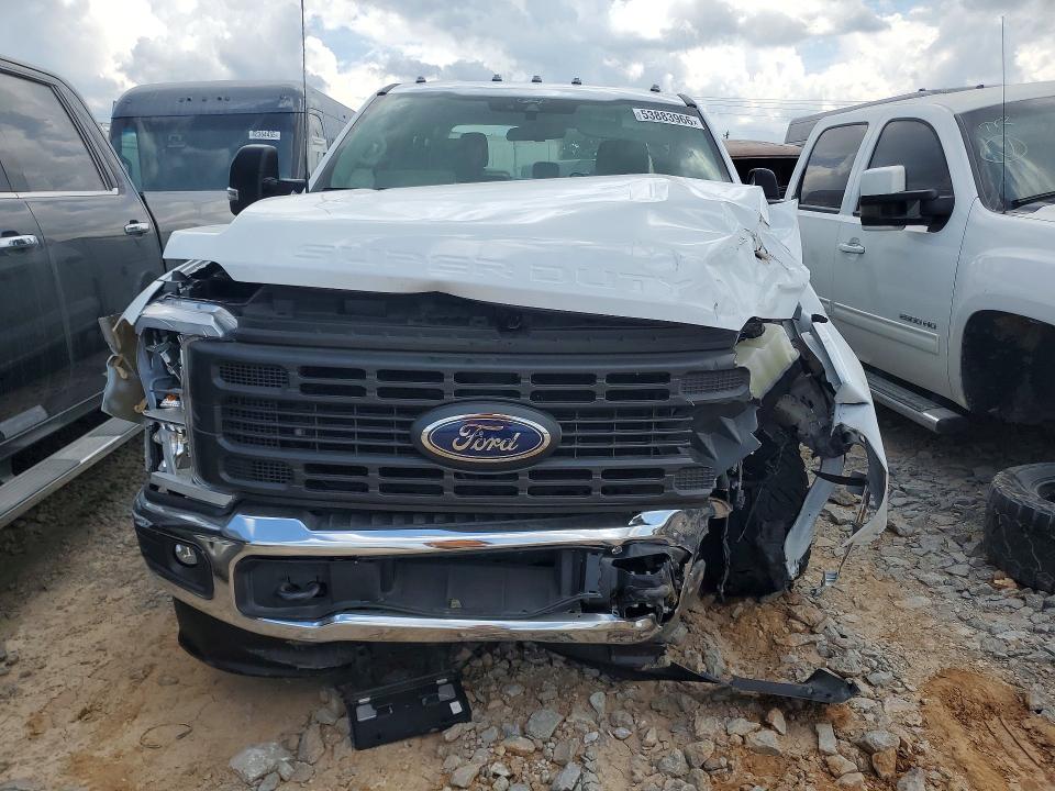2026 Ford F350 მანქანა იყიდება აუქციონზე, vin: 1FT8W3BT1TEC87768, აუქციონის ნომერი: 53883966