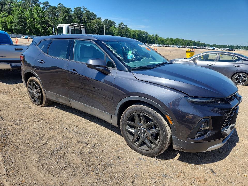 Auction sale of the 2021 Chevrolet Blazer, vin: 3GNKBHR48MS532139, lot number: 52001506