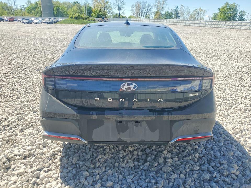 2026 Hyundai Sonata Hybrid მანქანა იყიდება აუქციონზე, vin: KMHL24JJ6TA144653, აუქციონის ნომერი: 53555876
