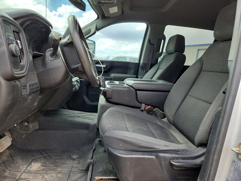52320726 :رقم المزاد ، 1GB4WREY2MF302304 vin ، 2021 Chevrolet Silverado مزاد بيع