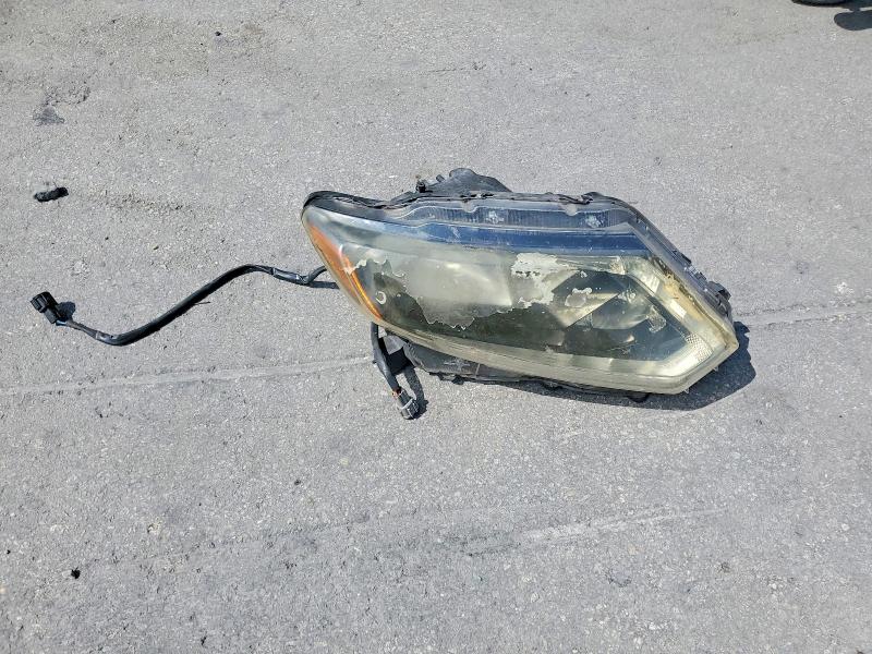 2015 Nissan Rogue მანქანა იყიდება აუქციონზე, vin: KNMAT2MT9FP547246, აუქციონის ნომერი: 55561736