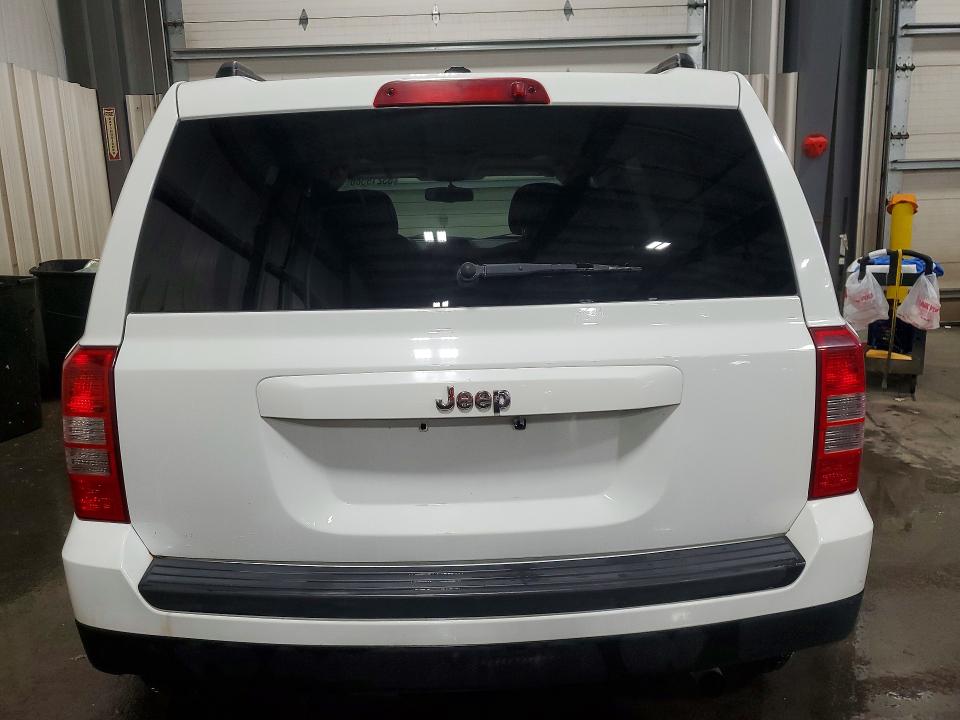 2014 Jeep Patriot მანქანა იყიდება აუქციონზე, vin: 1C4NJPFB4ED825267, აუქციონის ნომერი: 53219586