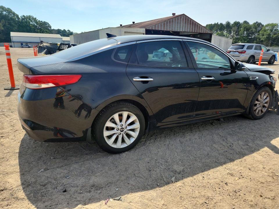 53735356 :رقم المزاد ، 5XXGU4L34JG247652 vin ، 2018 Kia Optima مزاد بيع