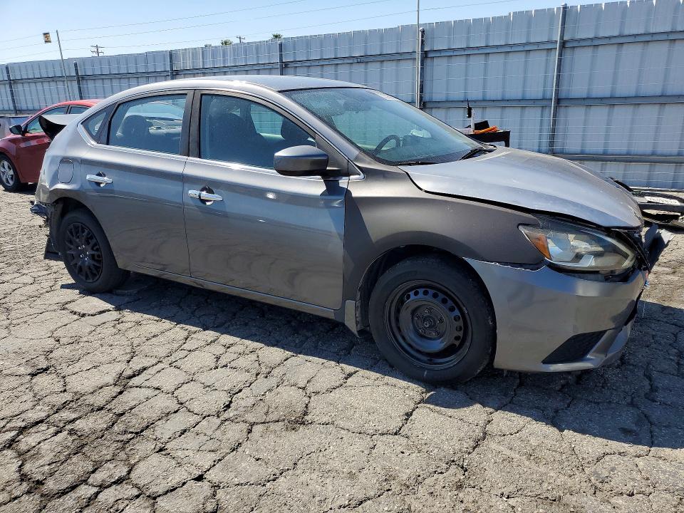53295976 :رقم المزاد ، 3N1AB7AP5HL662371 vin ، 2017 Nissan Sentra مزاد بيع