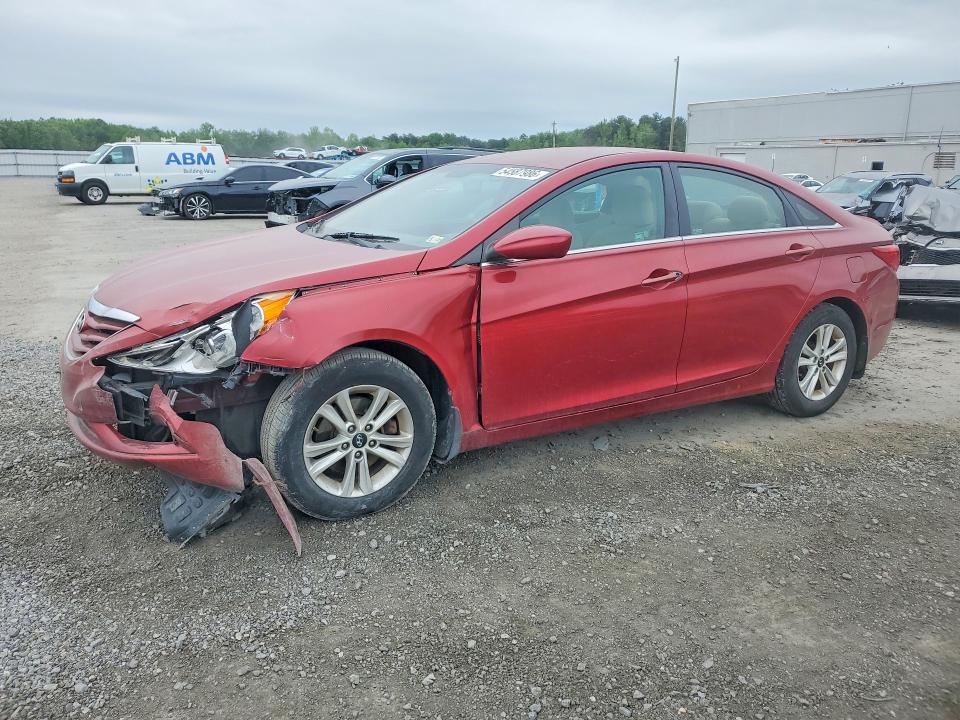 54587986 :رقم المزاد ، 5NPEB4AC6DH745912 vin ، 2013 Hyundai Sonata مزاد بيع