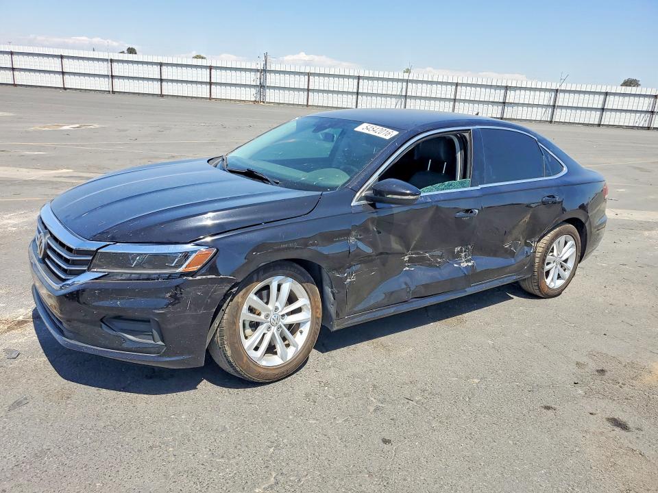 2020 Volkswagen Passat მანქანა იყიდება აუქციონზე, vin: 1VWSA7A3XLC007027, აუქციონის ნომერი: 54542016