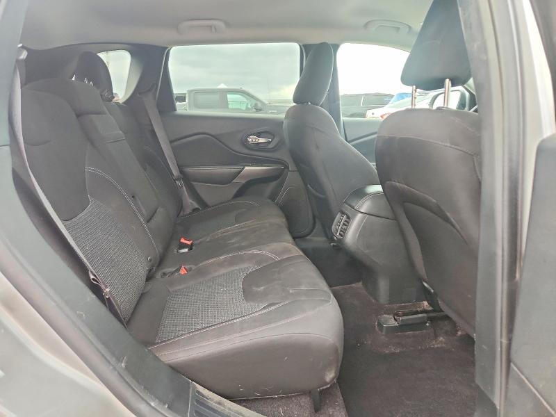 Продаж на аукціоні авто 2019 Jeep Cherokee, vin: 1C4PJLCBXKD203502, номер лоту: 53588506