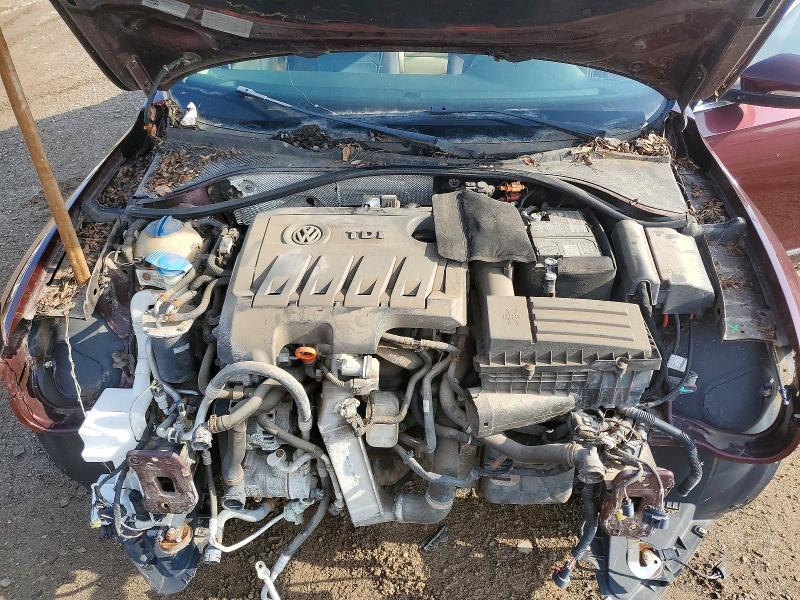 54243766 :رقم المزاد ، 1VWCN7A34CC049525 vin ، 2012 Volkswagen Passat مزاد بيع