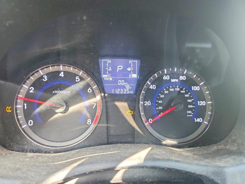 53798576 :رقم المزاد ، KMHCU5AE3FU217855 vin ، 2015 Hyundai Accent مزاد بيع