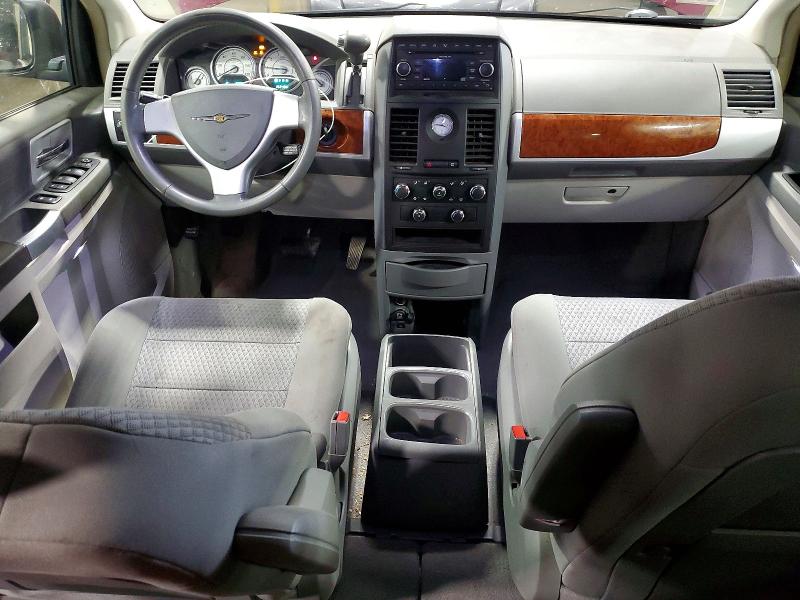 2008 Chrysler Town & Country მანქანა იყიდება აუქციონზე, vin: 2A8HR54P88R679300, აუქციონის ნომერი: 54075036