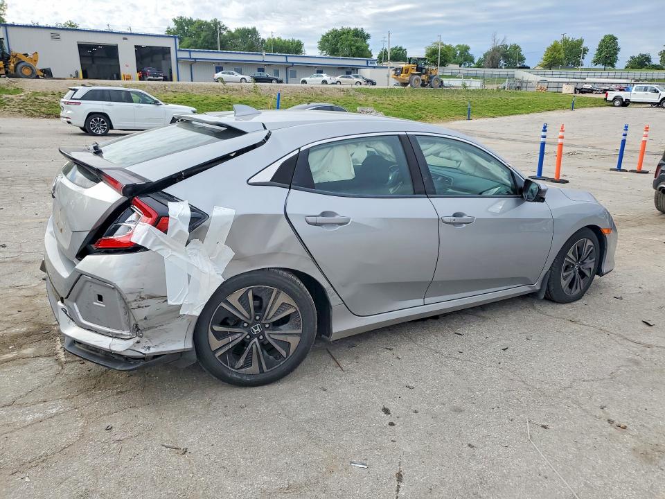 Продажа на аукционе авто 2018 Honda Civic, vin: SHHFK7H54JU213631, номер лота: 52696036