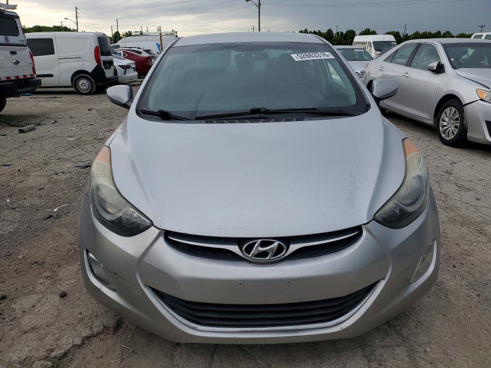 2013 Hyundai Elantra მანქანა იყიდება აუქციონზე, vin: 5NPDH4AE0DH359546, აუქციონის ნომერი: 52863316