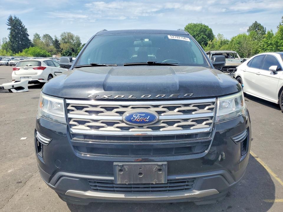 52782156 :رقم المزاد ، 1FM5K8D8XJGB57487 vin ، 2018 Ford Explorer مزاد بيع