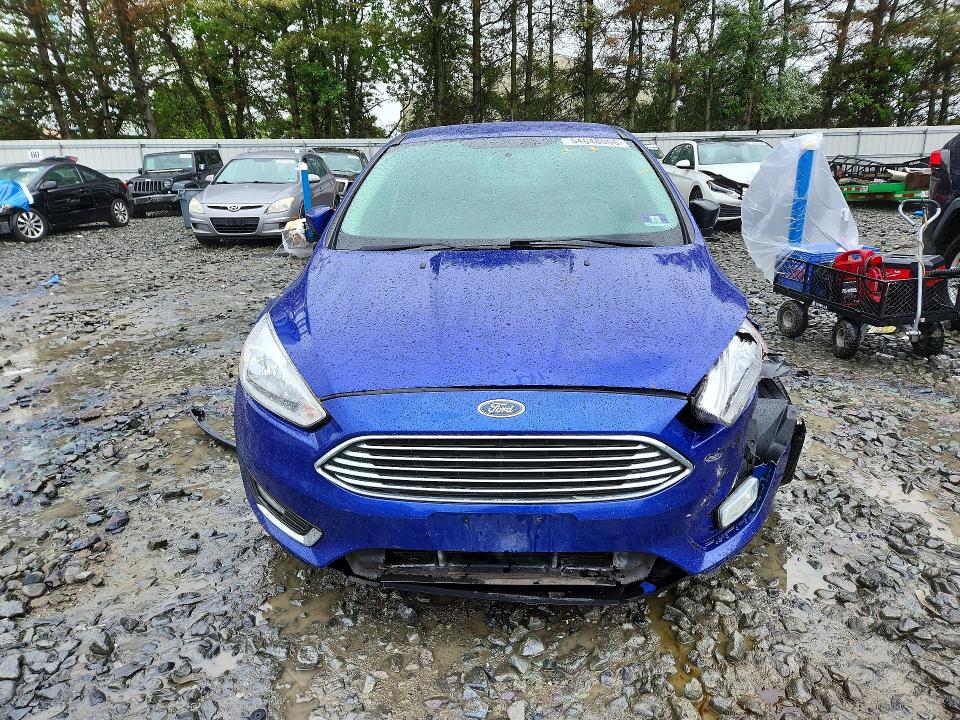 Продаж на аукціоні авто 2015 Ford Focus, vin: 1FADP3J22FL368272, номер лоту: 54648006
