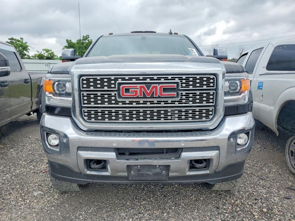 54121246 :رقم المزاد ، 1GT12TEG3GF215403 vin ، 2016 Gmc Sierra مزاد بيع