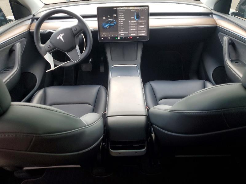 2024 Tesla Model Y მანქანა იყიდება აუქციონზე, vin: 7SAYGAEE4RF009102, აუქციონის ნომერი: 53639206