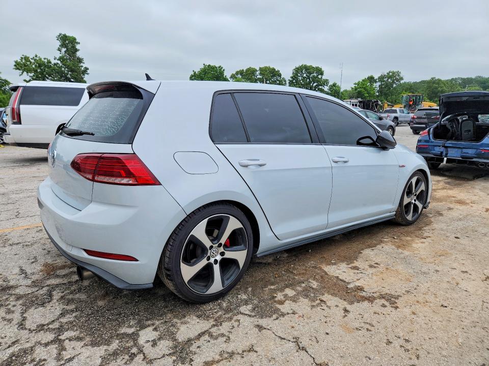 2018 Volkswagen Gti მანქანა იყიდება აუქციონზე, vin: 3VW447AU0JM289683, აუქციონის ნომერი: 54516756