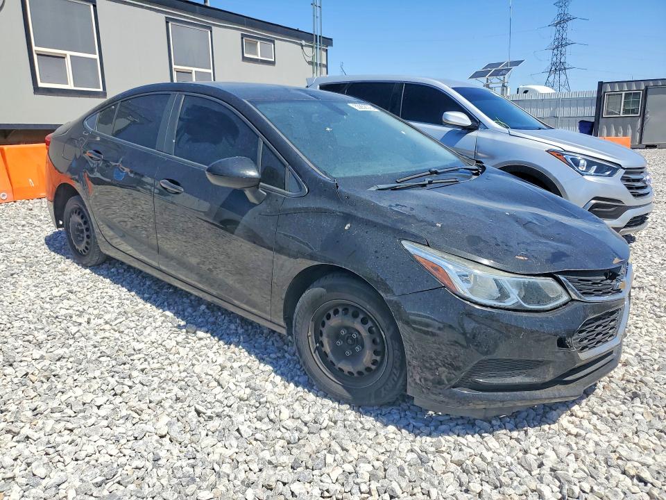 Auction sale of the 2018 Chevrolet Cruze, vin: 1G1BC5SM6J7242029, lot number: 53852076