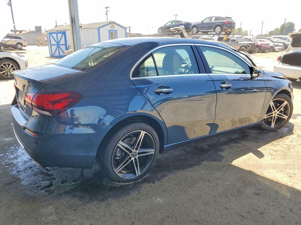 2021 Mercedes-benz A მანქანა იყიდება აუქციონზე, vin: W1K3G4EB8MJ295977, აუქციონის ნომერი: 52209706