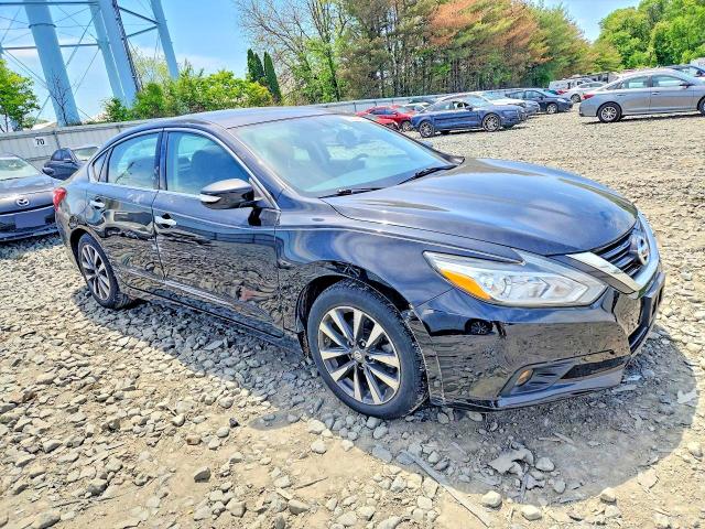Продажа на аукционе авто 2017 Nissan Altima, vin: 1N4AL3AP0HC126366, номер лота: 53047446
