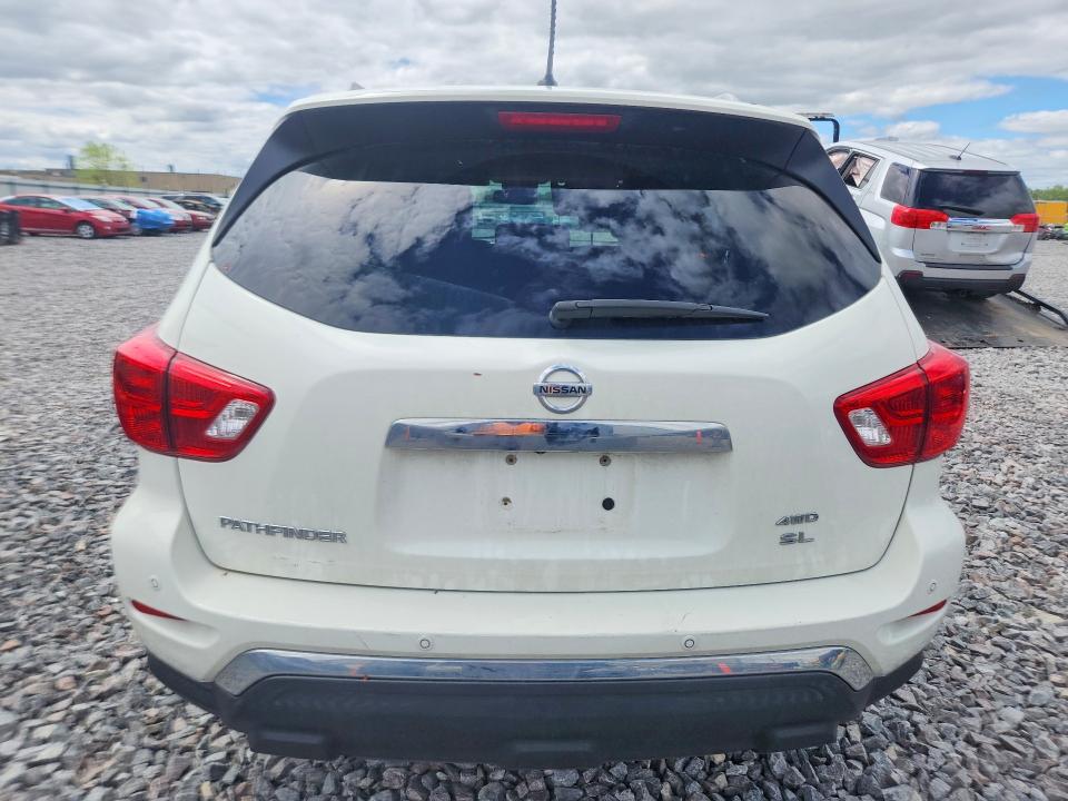 54477866 :رقم المزاد ، 5N1DR2MM8JC611759 vin ، 2018 Nissan Pathfinder مزاد بيع