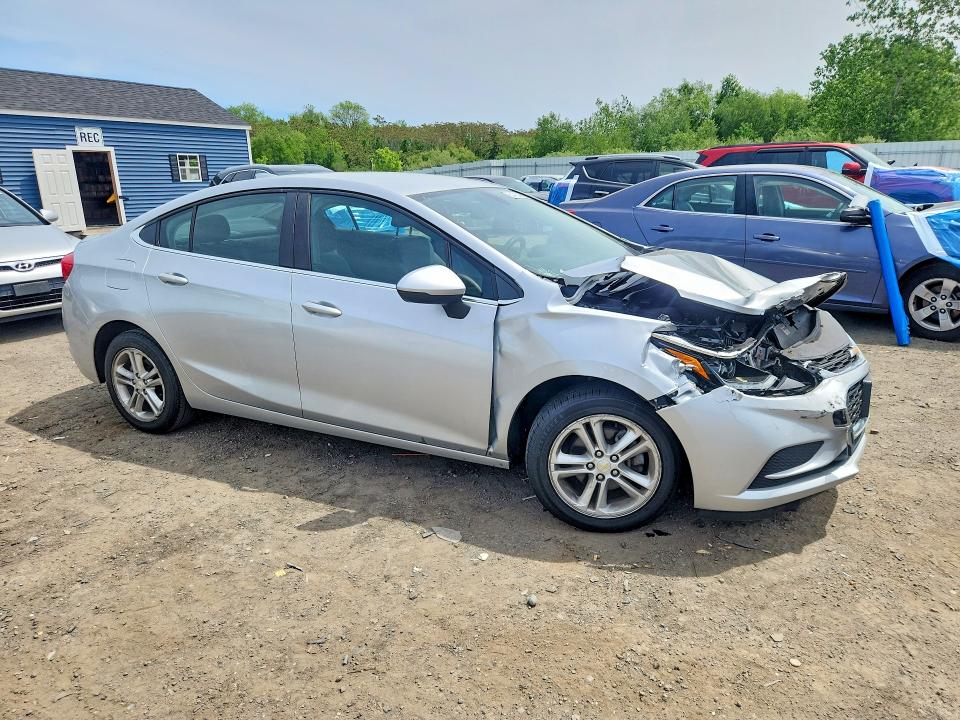 54790406 :رقم المزاد ، 1G1BE5SM3H7162515 vin ، 2017 Chevrolet Cruze مزاد بيع