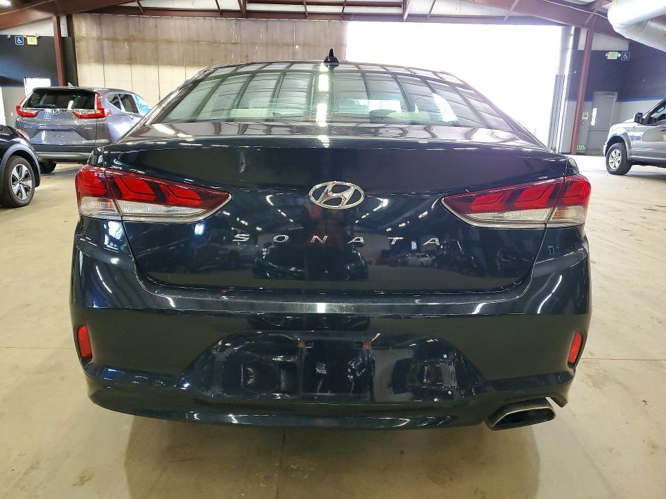 Auction sale of the 2018 Hyundai Sonata, vin: 5NPE34AF3JH666927, lot number: 52288966