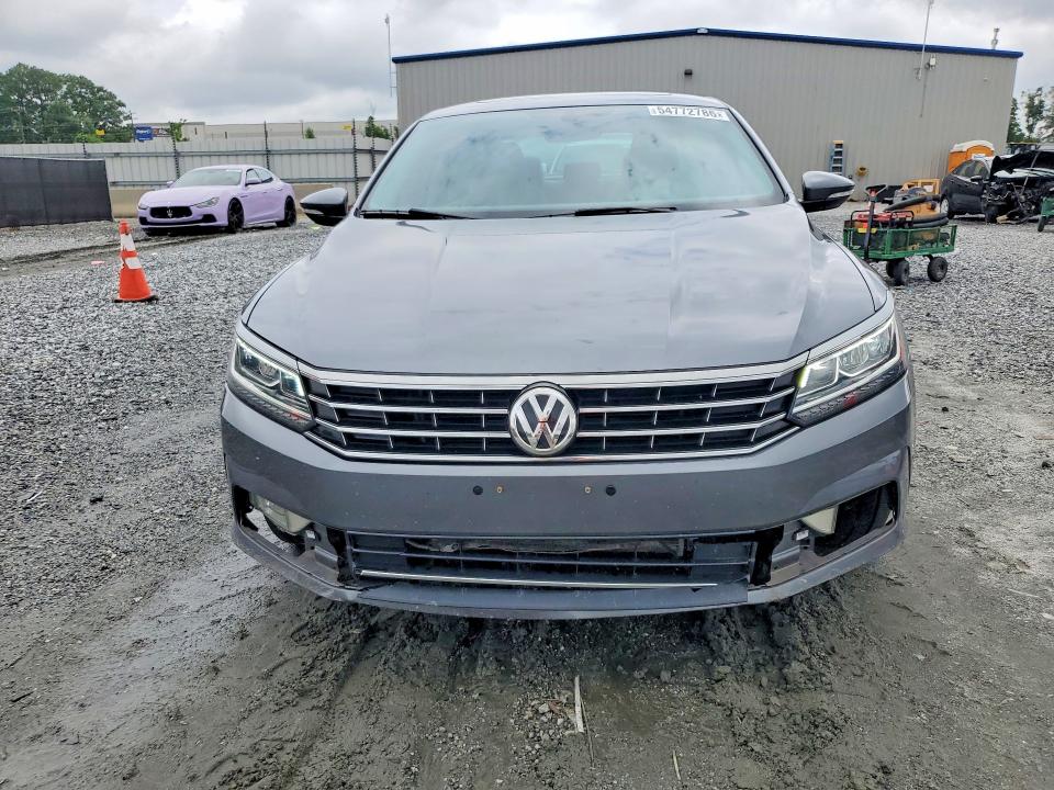 54772786 :رقم المزاد ، 1VWBS7A38GC056858 vin ، 2016 Volkswagen Passat مزاد بيع