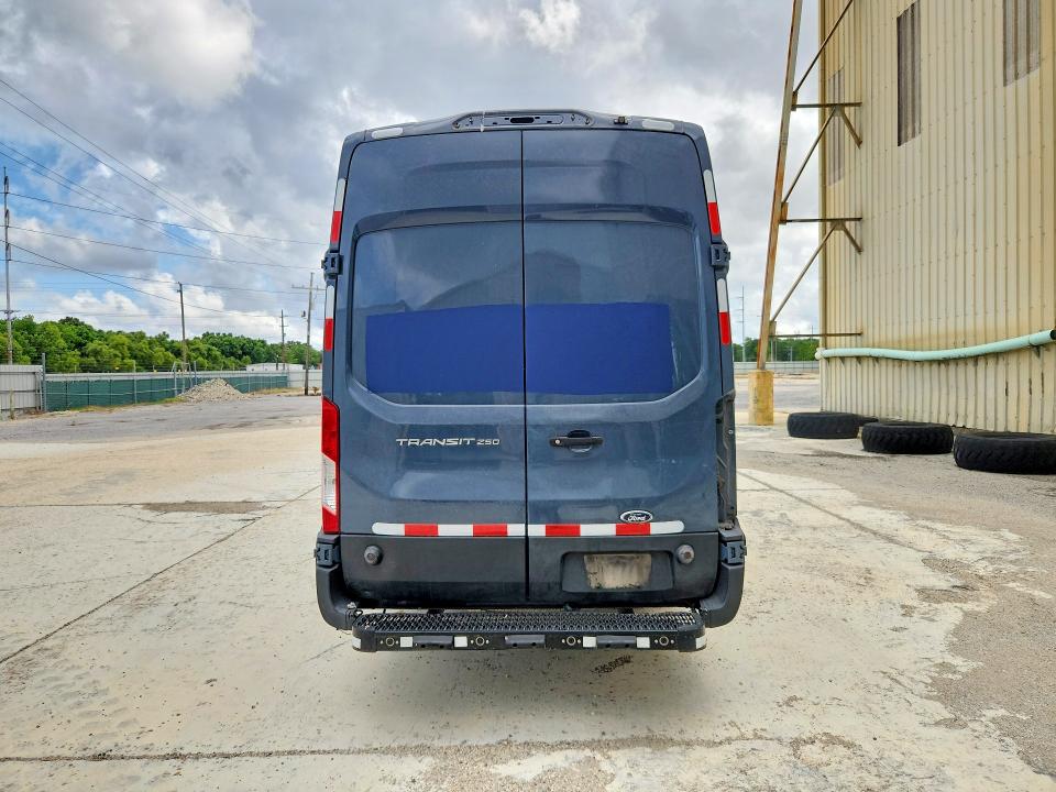 50150326 :رقم المزاد ، 1FTBR3X87LKA55694 vin ، 2020 Ford Transit مزاد بيع