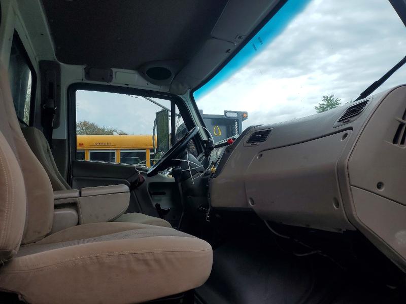 Продажа на аукционе авто 2003 Sterling Truck M, vin: 2FZAAKAK13AK69956, номер лота: 49422336