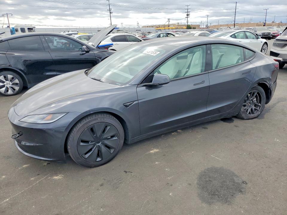 Auction sale of the 2025 Tesla Model 3, vin: 5YJ3E1EA0SF916932, lot number: 54521576