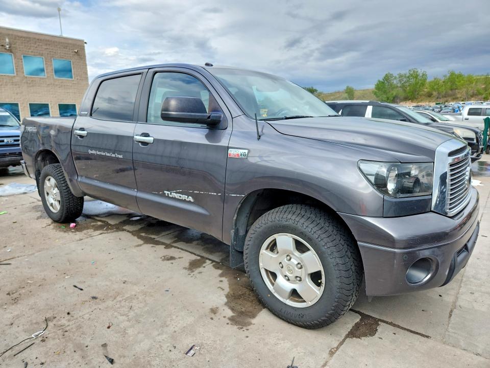 53214156 :رقم المزاد ، 5TFHW5F15BX195294 vin ، 2011 Toyota Tundra مزاد بيع