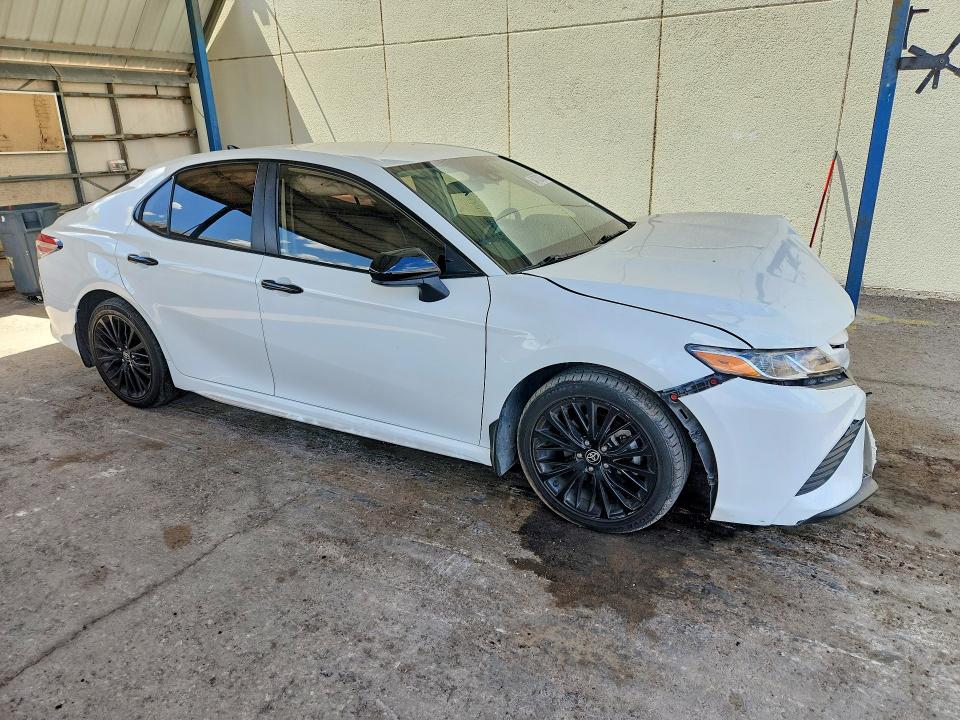 54702506 :رقم المزاد ، 4T1G11AK2LU397124 vin ، 2020 Toyota Camry مزاد بيع